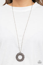 Load image into Gallery viewer, Paparazzi Wintry Wreath - Purple