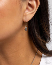 Load image into Gallery viewer, Paparazzi Glistening Grade - Silver