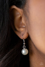 Load image into Gallery viewer, Miss Majestic - White freeshipping - Sassy Sparkles $5 Jewelry