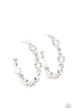 Load image into Gallery viewer, Paparazzi Swoon-Worthy Sparkle - White