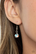 Load image into Gallery viewer, Paparazzi Gobstopper Glamour - White