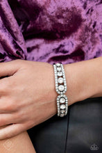 Load image into Gallery viewer, Paparazzi Spellbinding Splendor - White