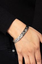 Load image into Gallery viewer, Paparazzi Starburst Shimmer - Orange