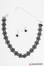 Load image into Gallery viewer, Paparazzi Daisy Love - Black (Choker)
