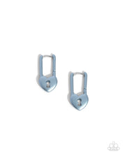 Load image into Gallery viewer, Paparazzi Pampered Padlock - Blue
