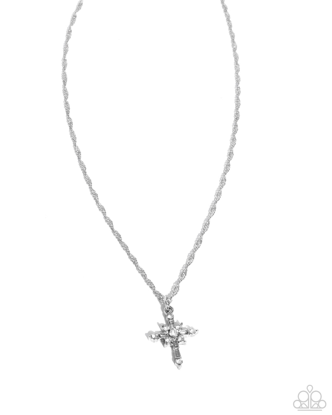 Paparazzi Graceful Glory - White