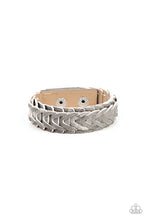 Load image into Gallery viewer, Paparazzi Western Nomad - Silver
