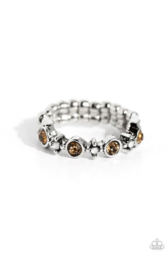 Paparazzi Modestly Modern - Brown