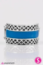 Load image into Gallery viewer, Blaze Of Glory - Blue - VENDOR _NAME - Sassy Sparkles $5 Jewelry
