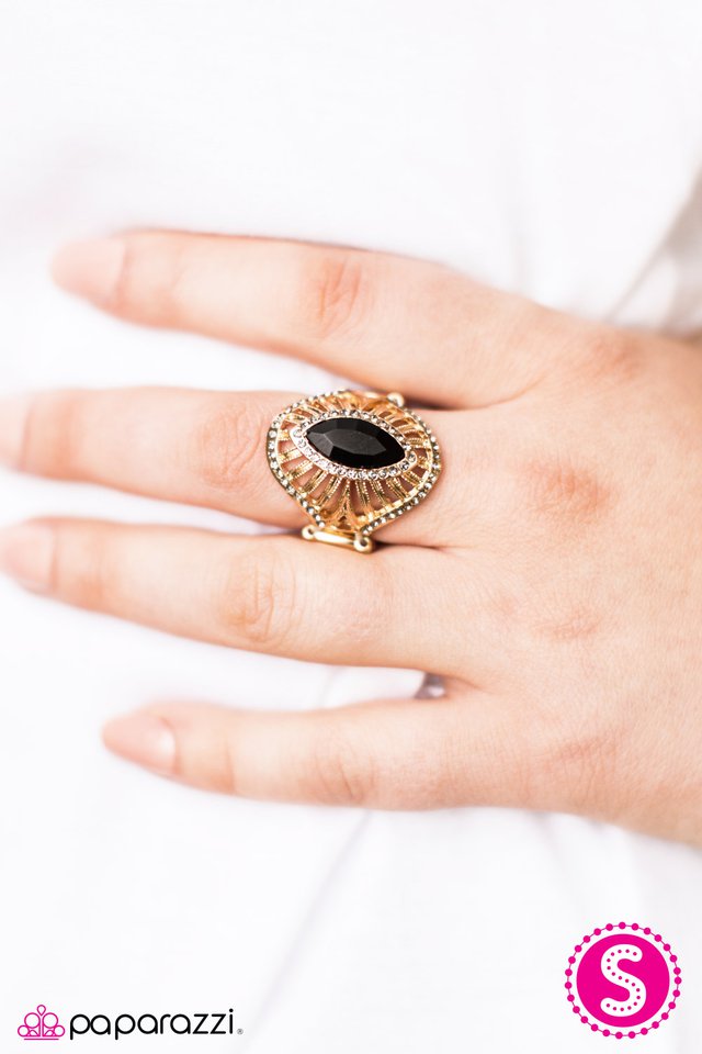 Paparazzi Let It Reign - Gold - VENDOR _NAME - Sassy Sparkles $5 Jewelry