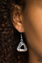 Load image into Gallery viewer, Paparazzi Prize Money - Brown - VENDOR _NAME - Sassy Sparkles $5 Jewelry
