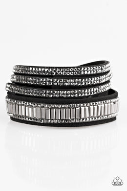 Just In SHOWTIME - Black - VENDOR _NAME - Sassy Sparkles $5 Jewelry