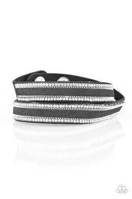 Paparazzi Going For Glam - Black - VENDOR _NAME - Sassy Sparkles $5 Jewelry