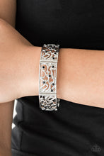 Load image into Gallery viewer, Yours and VINE - Black freeshipping - Sassy Sparkles $5 Jewelry
