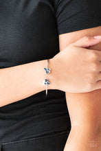 Load image into Gallery viewer, Going For Glitter - Blue freeshipping - Sassy Sparkles $5 Jewelry
