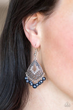 Load image into Gallery viewer, Gracefully Gatsby - Blue freeshipping - Sassy Sparkles $5 Jewelry
