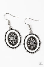 Load image into Gallery viewer, Picture of WEALTH - White freeshipping - Sassy Sparkles $5 Jewelry
