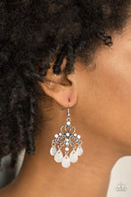 Load image into Gallery viewer, Paparazzi Dip It Glow - White - VENDOR _NAME - Sassy Sparkles $5 Jewelry

