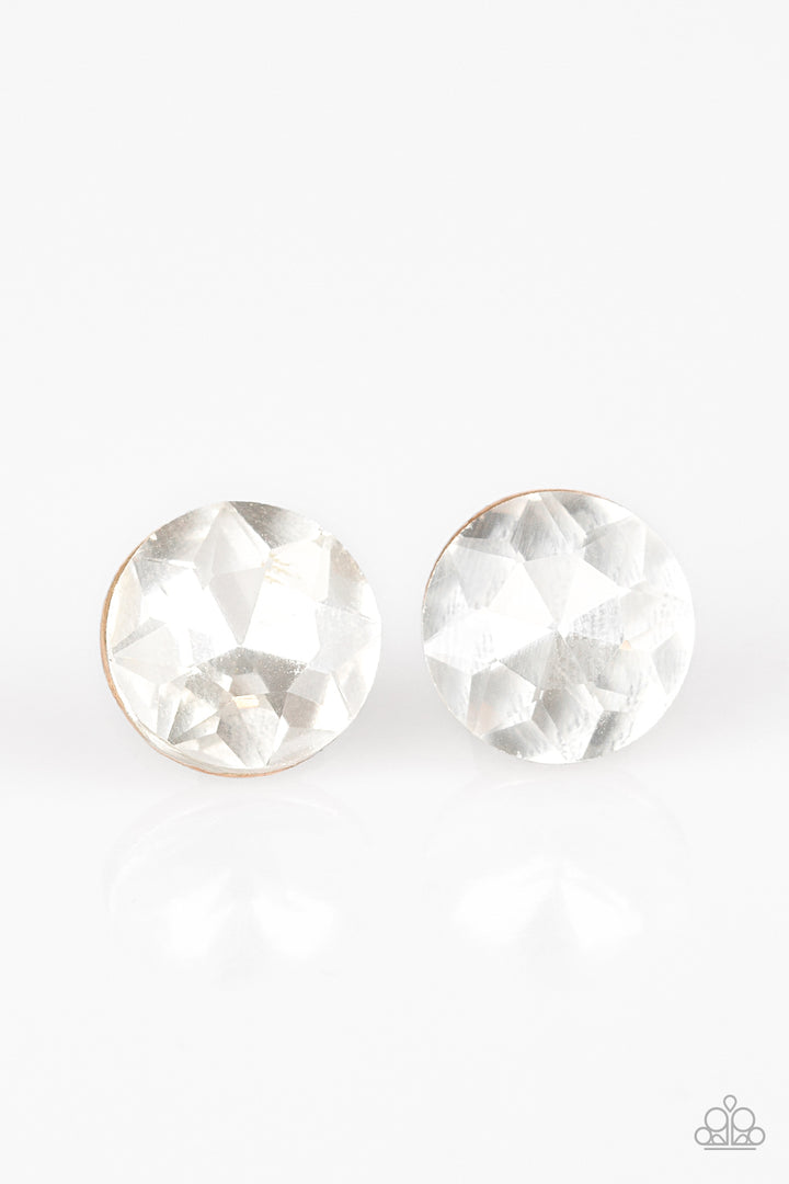 Paparazzi Glowing, Glowing, Gone! - Gold - VENDOR _NAME - Sassy Sparkles $5 Jewelry