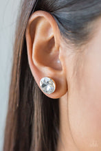 Load image into Gallery viewer, Paparazzi Glowing, Glowing, Gone! - Gold - VENDOR _NAME - Sassy Sparkles $5 Jewelry
