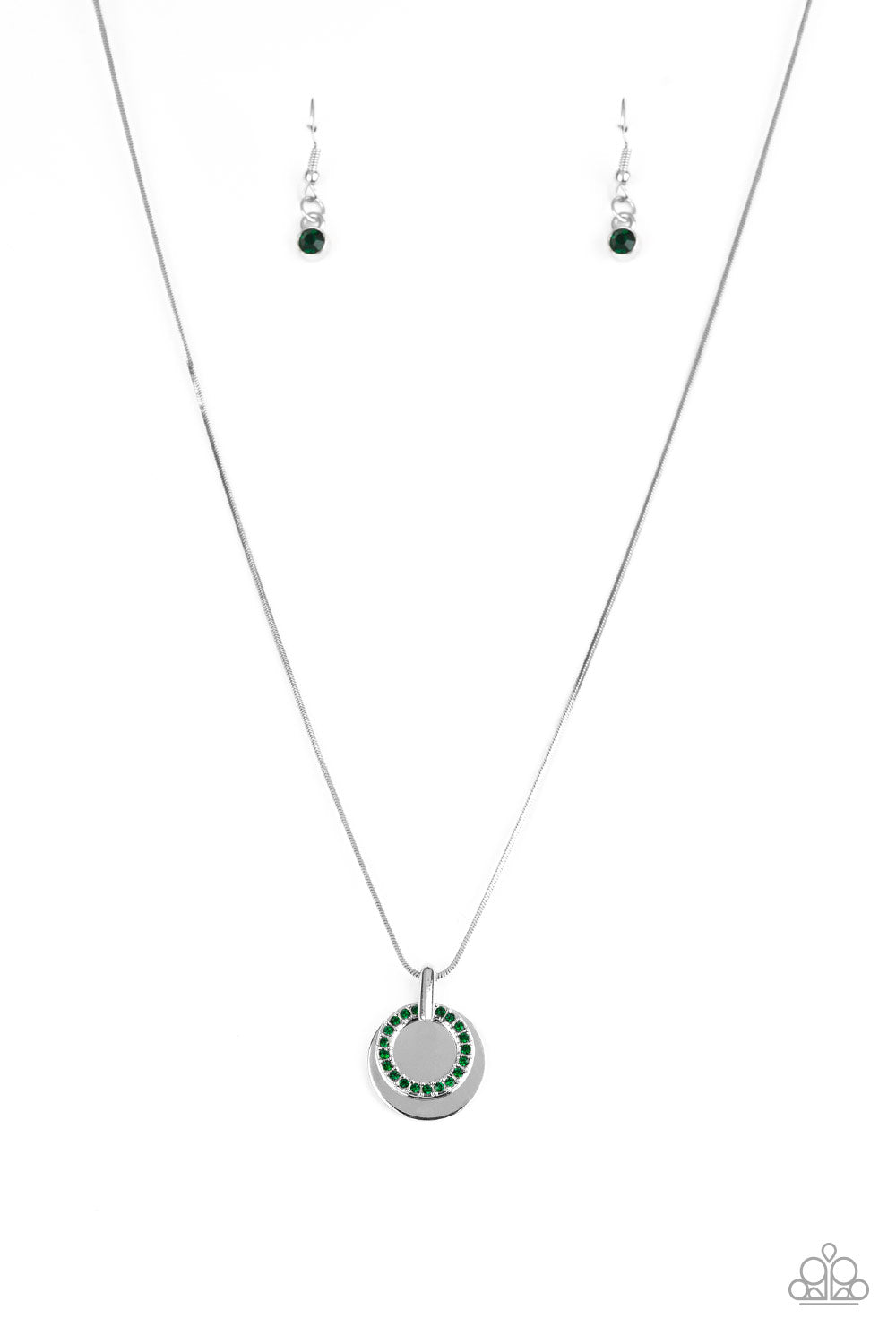 Front and CENTERED - Green freeshipping - Sassy Sparkles $5 Jewelry