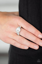 Load image into Gallery viewer, Paparazzi Poshly Pampered - White
