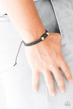 Load image into Gallery viewer, Paparazzi Tiki Traveler - Black
