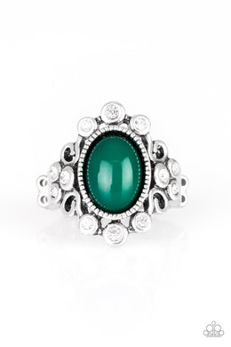 Noticeably Notable - Green freeshipping - Sassy Sparkles $5 Jewelry