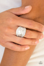 Load image into Gallery viewer, Paparazzi Sunset Groove - Silver - VENDOR _NAME - Sassy Sparkles $5 Jewelry
