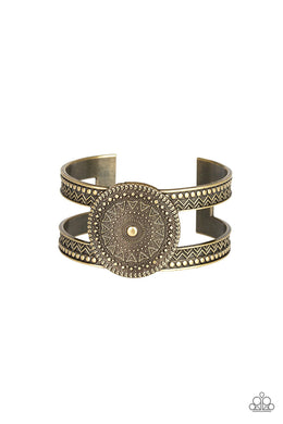Paparazzi Texture Trade - Brass - VENDOR _NAME - Sassy Sparkles $5 Jewelry