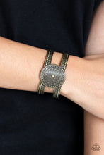 Load image into Gallery viewer, Paparazzi Texture Trade - Brass - VENDOR _NAME - Sassy Sparkles $5 Jewelry
