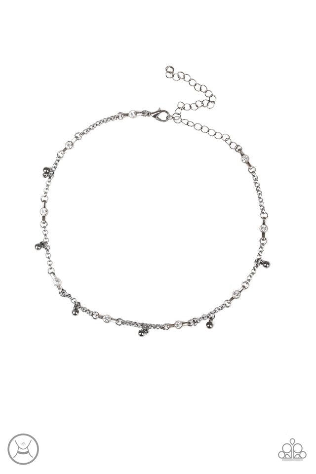 Papaparazzi What A Stunner - Black - VENDOR _NAME - Sassy Sparkles $5 Jewelry