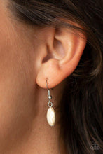 Load image into Gallery viewer, Rancho Roamer - White freeshipping - Sassy Sparkles $5 Jewelry
