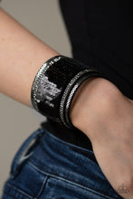 Load image into Gallery viewer, Heads Or Mermaid Tails - Black - VENDOR _NAME - Sassy Sparkles $5 Jewelry
