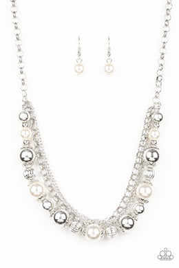 5th Avenue Romance - White freeshipping - Sassy Sparkles $5 Jewelry