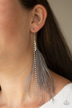 Load image into Gallery viewer, Showstopping Showgirl - Silver freeshipping - Sassy Sparkles $5 Jewelry
