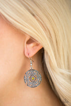 Load image into Gallery viewer, Paparazzi Rochester Royale - Yellow - VENDOR _NAME - Sassy Sparkles $5 Jewelry
