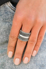 Load image into Gallery viewer, Paparazzi Sahara Style - Silver
