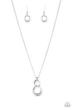 Load image into Gallery viewer, Rockefeller Royal - White freeshipping - Sassy Sparkles $5 Jewelry
