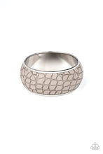 Load image into Gallery viewer, Paparazzi Urban Jungle - Silver
