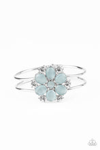 Load image into Gallery viewer, Paparazzi Garden Extravagance - Blue - VENDOR _NAME - Sassy Sparkles $5 Jewelry
