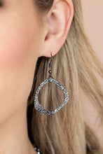 Load image into Gallery viewer, Paparazzi Salvage Yard - Black
