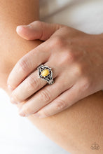 Load image into Gallery viewer, Posh Pop - Yellow freeshipping - Sassy Sparkles $5 Jewelry
