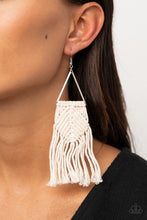 Load image into Gallery viewer, Macrame Jungle - White freeshipping - Sassy Sparkles $5 Jewelry
