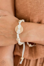 Load image into Gallery viewer, The Road KNOT Taken freeshipping - Sassy Sparkles $5 Jewelry
