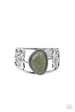 Load image into Gallery viewer, Sahara Seasons - Green freeshipping - Sassy Sparkles $5 Jewelry
