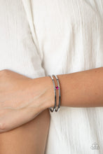 Load image into Gallery viewer, Solo Artist - Pink freeshipping - Sassy Sparkles $5 Jewelry
