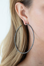 Load image into Gallery viewer, Pump Up The Volume - Black freeshipping - Sassy Sparkles $5 Jewelry
