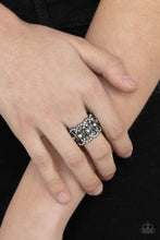 Load image into Gallery viewer, Paparazzi Oval Ruled - Black - VENDOR _NAME - Sassy Sparkles $5 Jewelry
