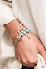 Load image into Gallery viewer, Paparazzi Root and Ranch - Blue - VENDOR _NAME - Sassy Sparkles $5 Jewelry
